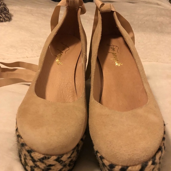 Free people shoes - Picture 2 of 3